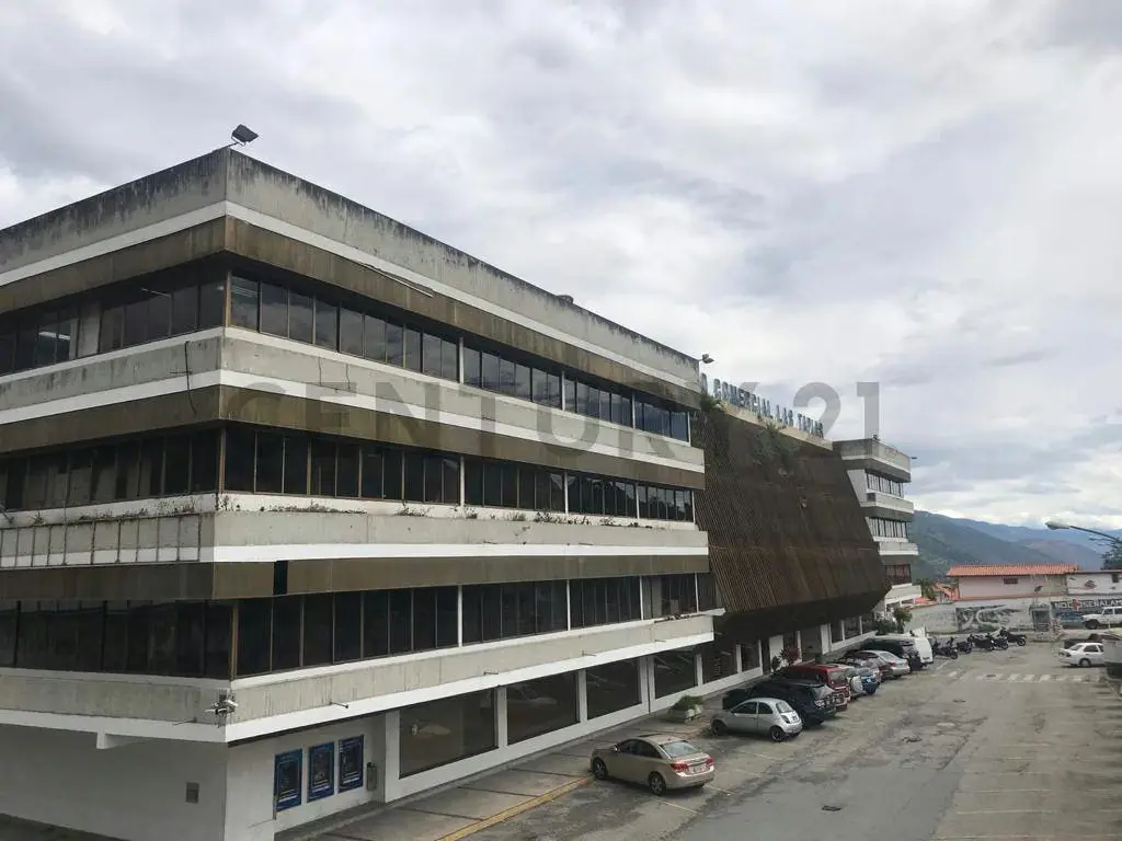 En Venta Local con 3 salas de Cine