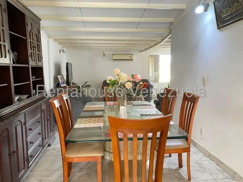 Casa (Duplex) en Venta en El Limon, Aragua - 4