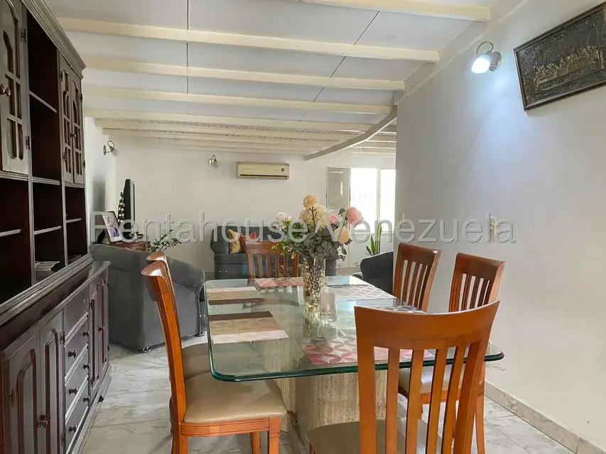 Casa (Duplex) en Venta en El Limon, Aragua - 5