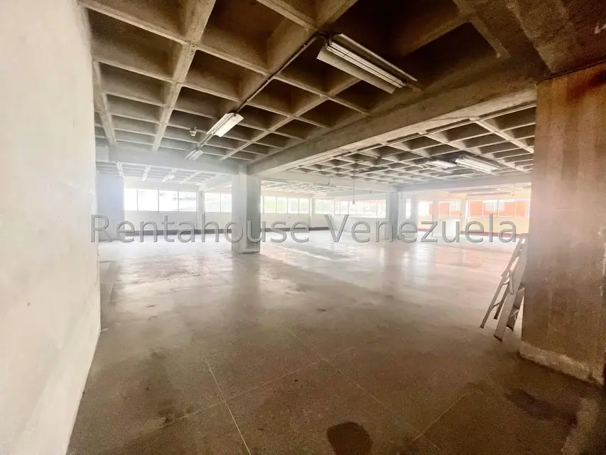 Local Comercial en Venta en La Urbina, Distrito Metropolitano - 11