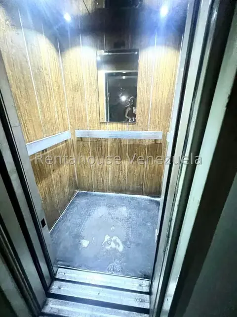Local Comercial en Venta en La Urbina, Distrito Metropolitano - 15