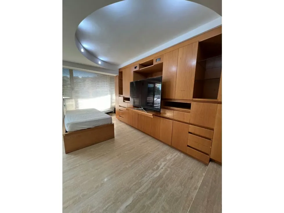SE VENDE APTO EN LAS MERCEDES - 11