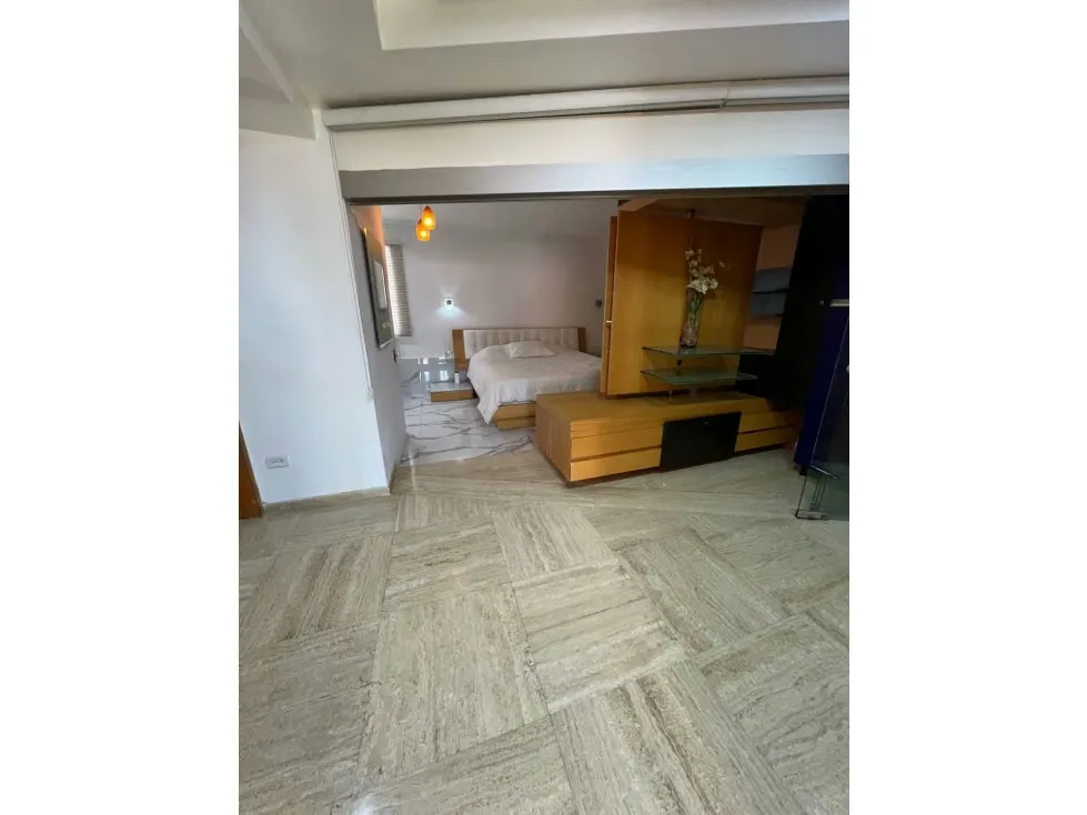 SE VENDE APTO EN LAS MERCEDES - 22