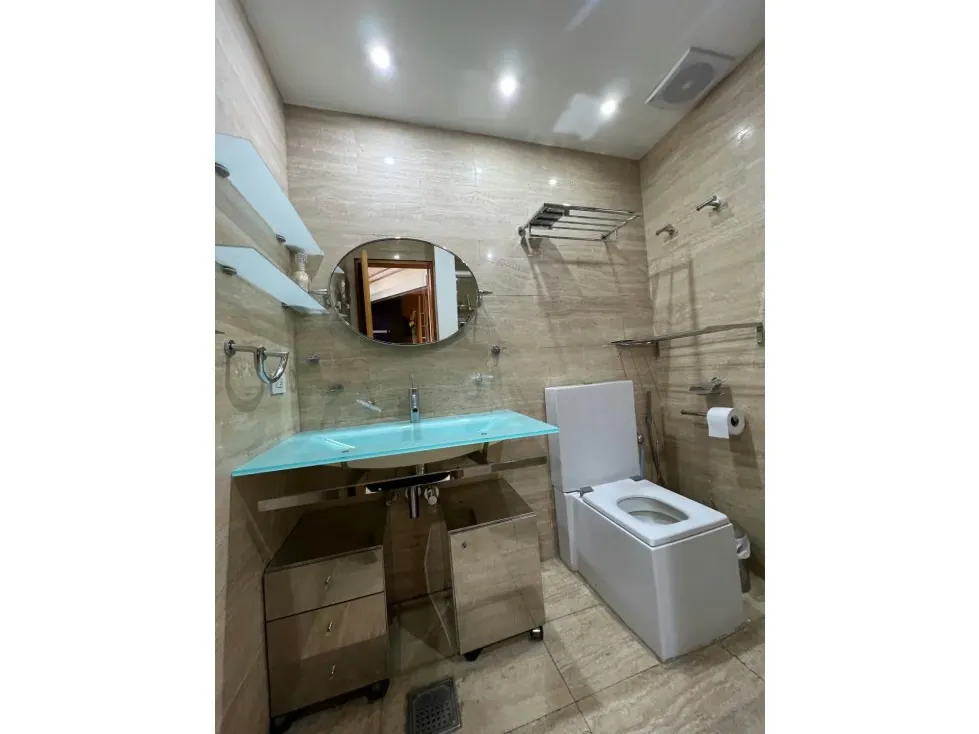 SE VENDE APTO EN LAS MERCEDES - 23