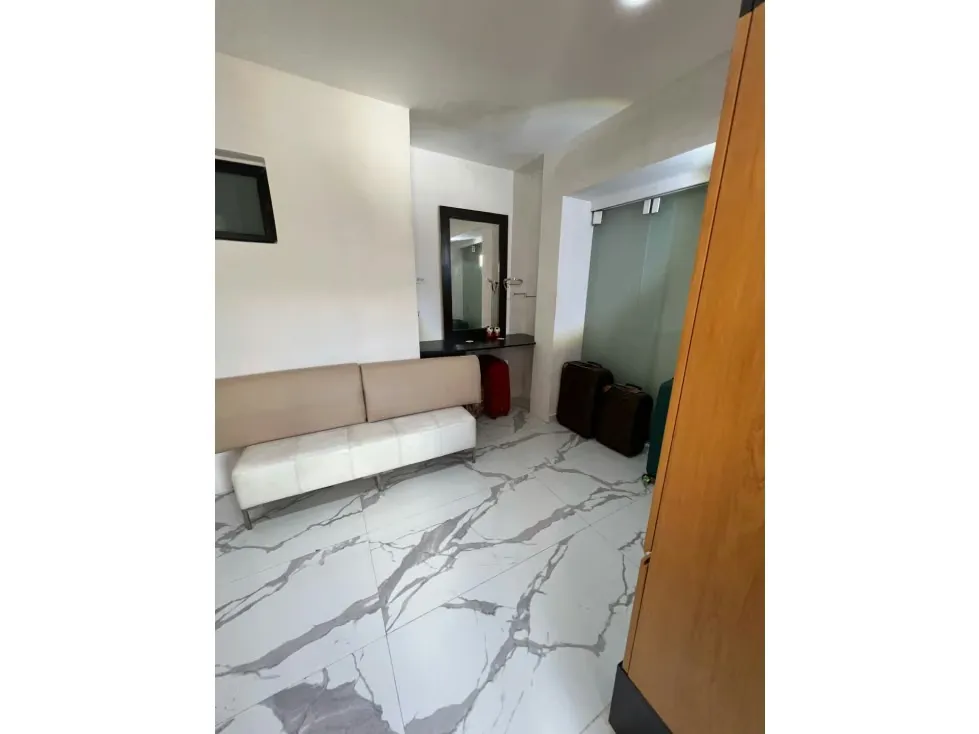 SE VENDE APTO EN LAS MERCEDES - 24