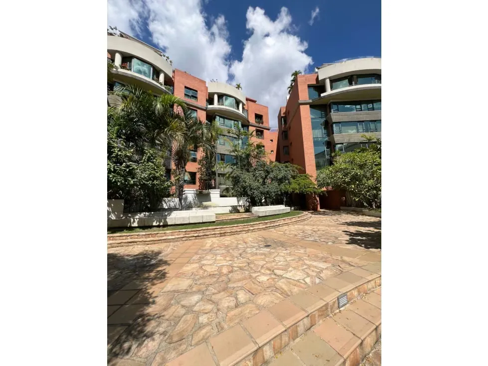 SE VENDE APTO EN LAS MERCEDES - 29