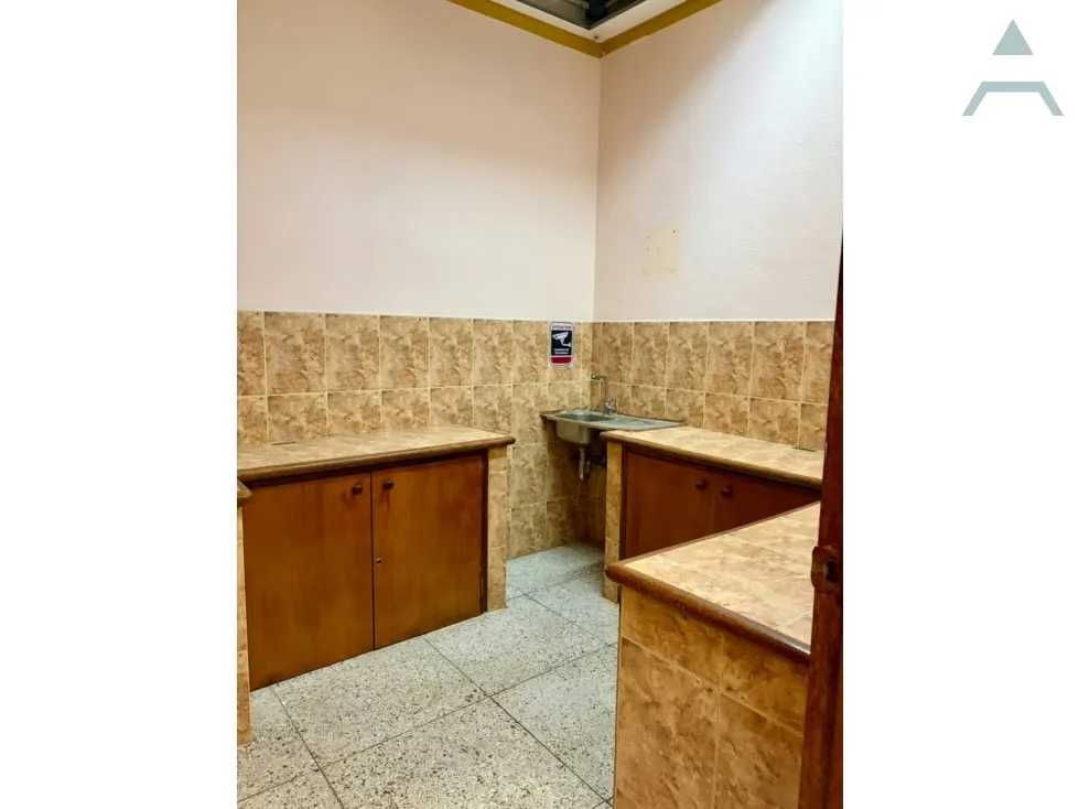 Se vende Edificio 800m² Baruta - 4