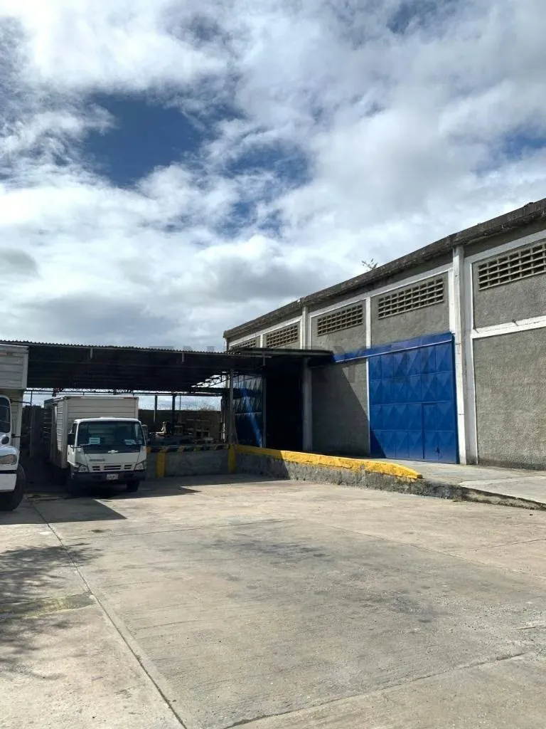 Venta de Galpón de 1.650,00 m² en Guatire - 9