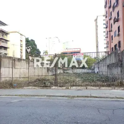 Terreno en Urbanización Calicanto