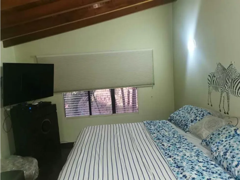 Venta/ Alquier casa 300m2 Chuao 1295 - 12