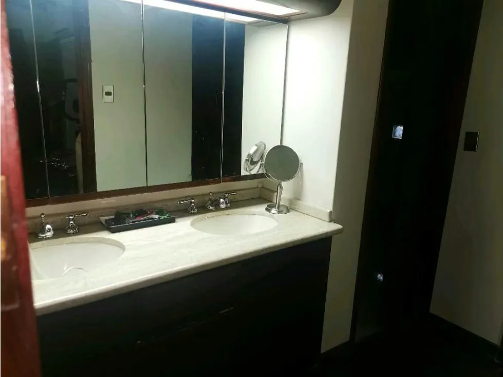 Venta/ Alquier casa 300m2 Chuao 1295 - 13
