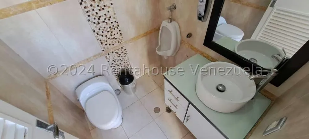Casa (Multipes Niveles) en Venta en Colinas de Vista Alegre, Distrito Metropolitano - 33