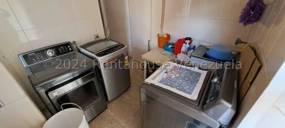 Casa (Multipes Niveles) en Venta en Colinas de Vista Alegre, Distrito Metropolitano - 34