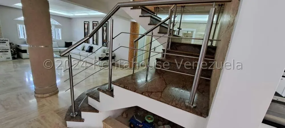 Casa (Multipes Niveles) en Venta en Colinas de Vista Alegre, Distrito Metropolitano - 40