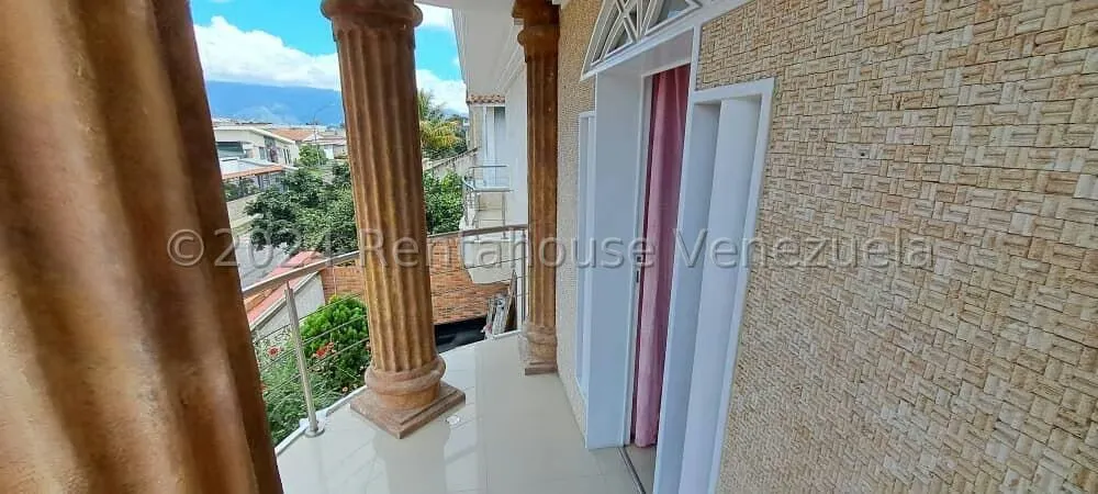 Casa (Multipes Niveles) en Venta en Colinas de Vista Alegre, Distrito Metropolitano - 68