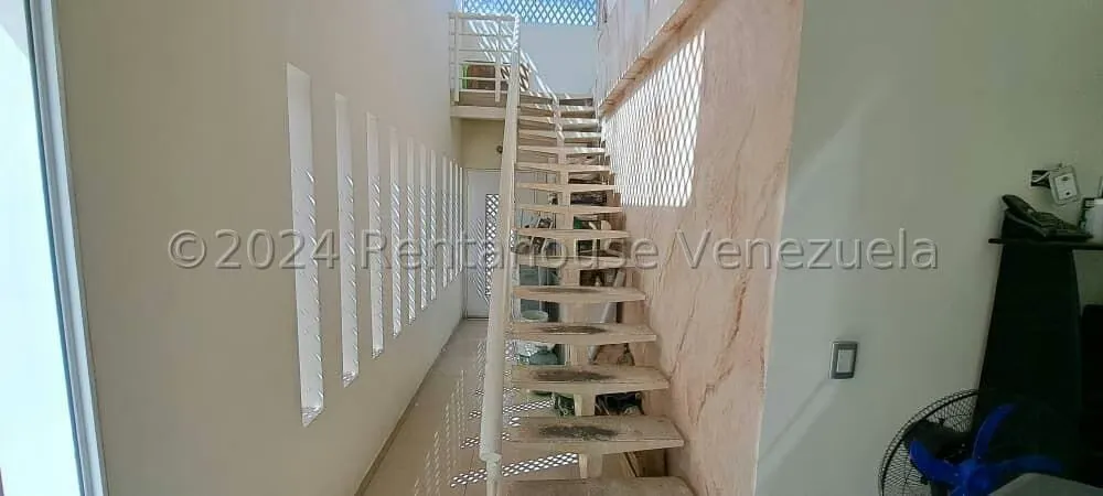 Casa (Multipes Niveles) en Venta en Colinas de Vista Alegre, Distrito Metropolitano - 92