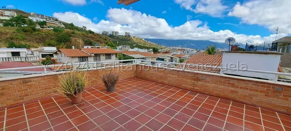 Casa (Multipes Niveles) en Venta en Colinas de Vista Alegre, Distrito Metropolitano - 94