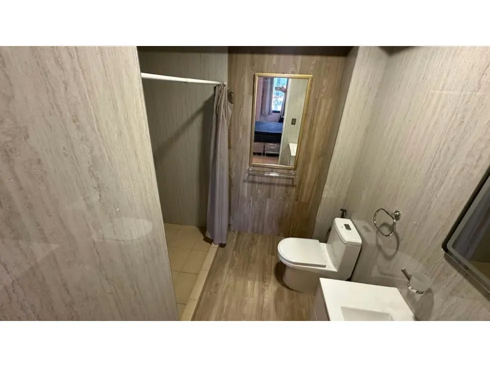 Apartamento actualizado y amoblado en la Urb El Peñon - 13