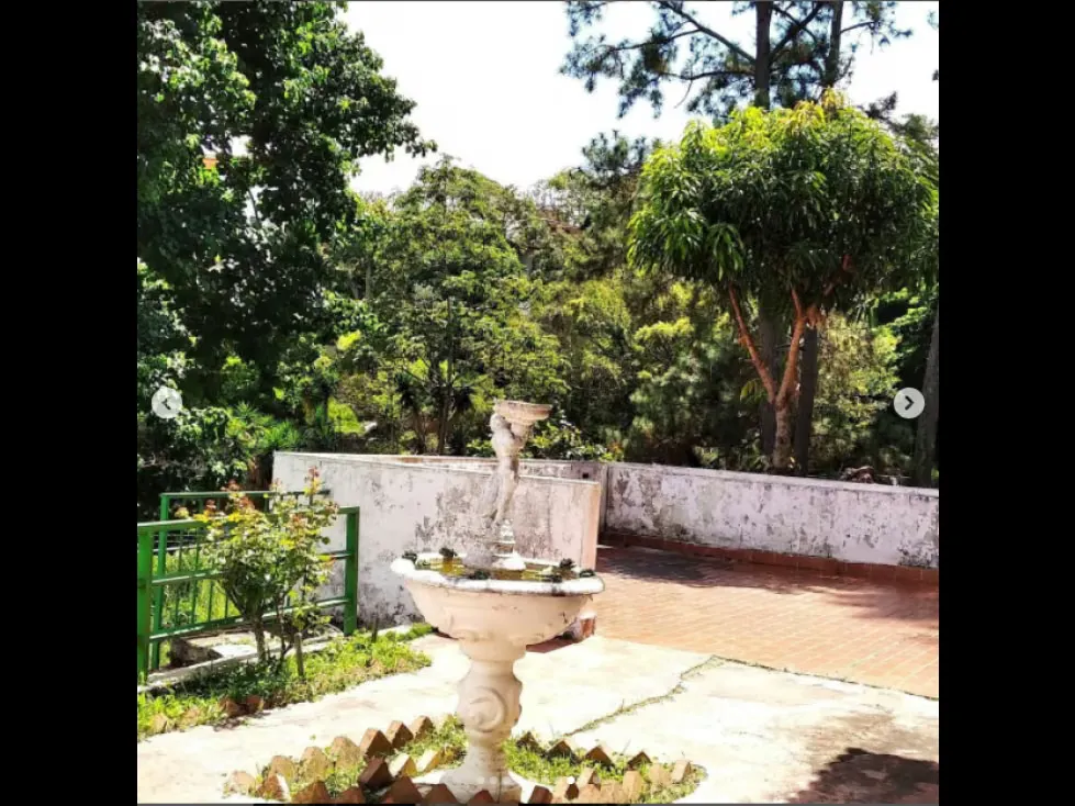 Se vende oportunidad casa 1343,18m2 terreno.Lomas de la Trinidad 3812 - 2