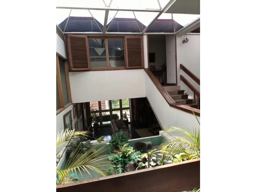 Se vende oportunidad casa 1343,18m2 terreno.Lomas de la Trinidad 3812 - 33