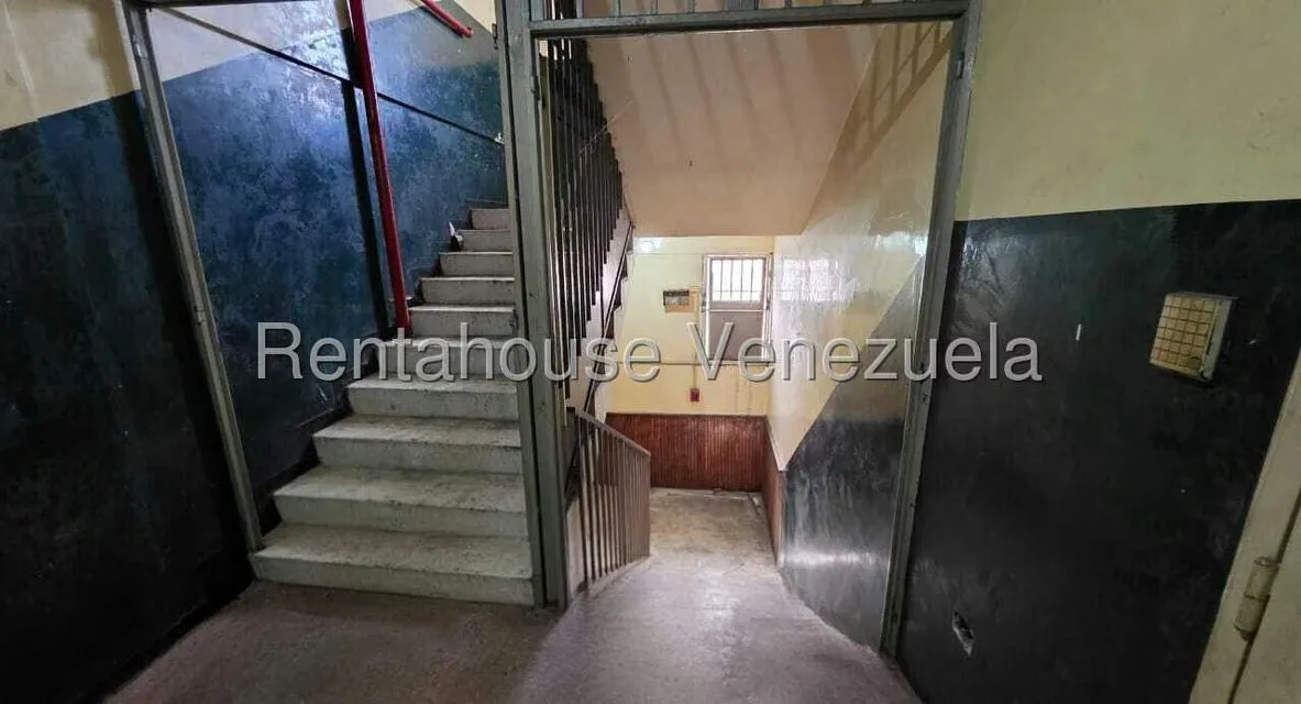 Edificio en Venta en La Trinidad, Distrito Metropolitano - 6