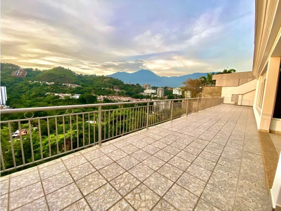 ANEXO CERRO VERDE 250M2. 2 HAB. 2 BAÑOS - 2