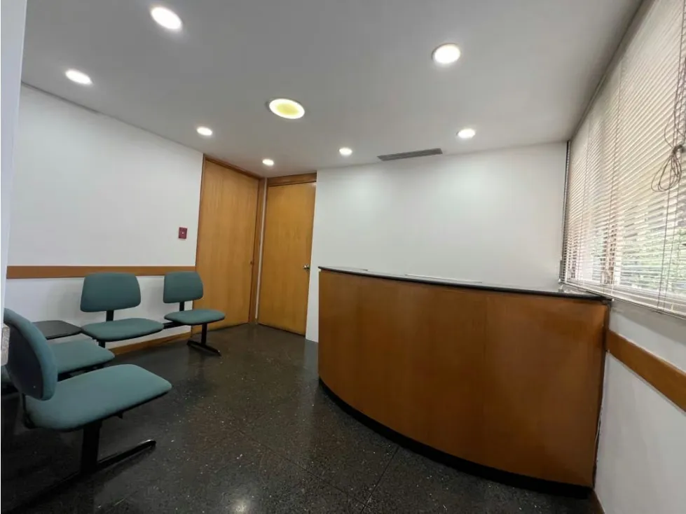 En venta o alquiler oficina 210m2 La Castellana - 11