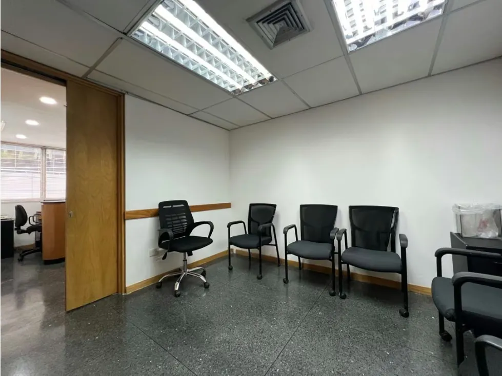 En venta o alquiler oficina 210m2 La Castellana - 13