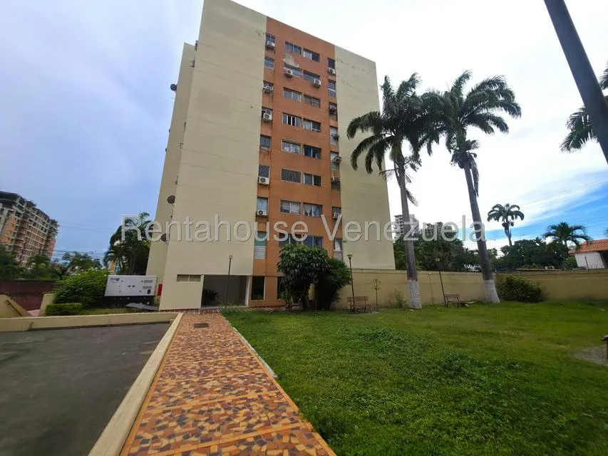 Apartamento (1 Nivel) en Alquiler en El Parque, Lara