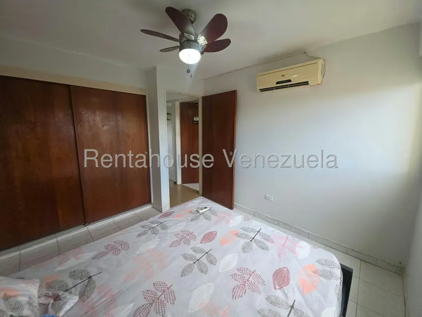Apartamento (1 Nivel) en Alquiler en El Parque, Lara - 15