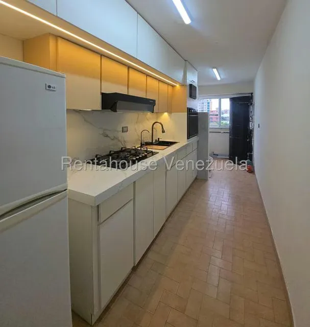Apartamento (1 Nivel) en Alquiler en El Parque, Lara - 6