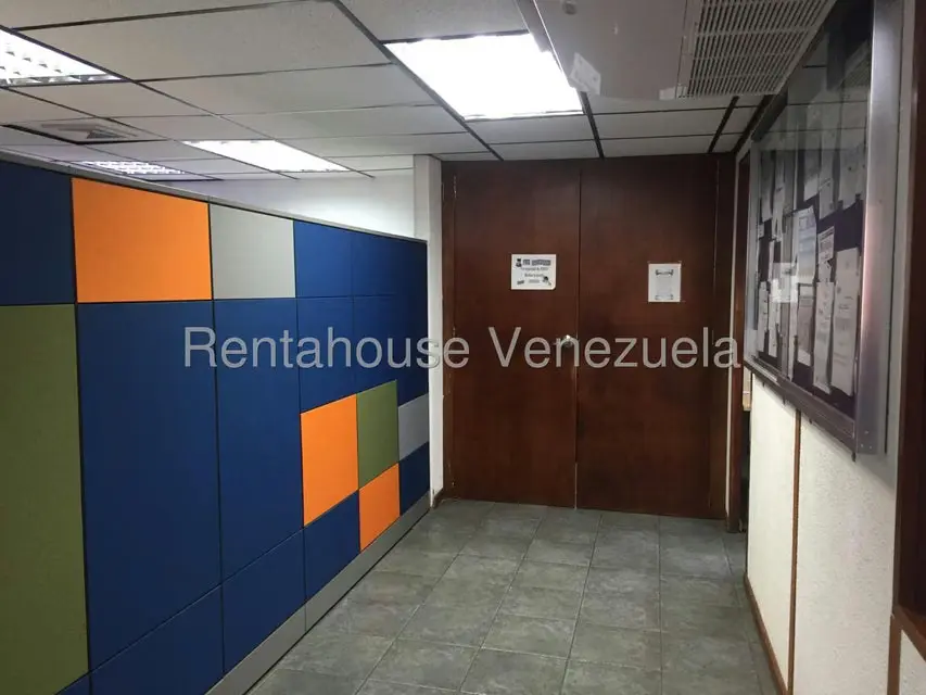 Oficina en Venta en Los Ruices, Distrito Metropolitano - 11