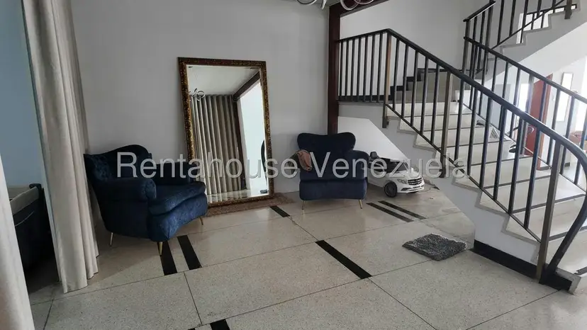 Casa (1 Nivel) en Venta en San Roman, Distrito Metropolitano