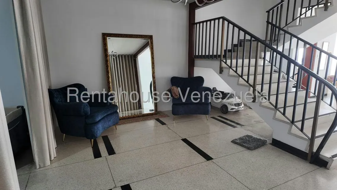 Casa (1 Nivel) en Venta en San Roman, Distrito Metropolitano