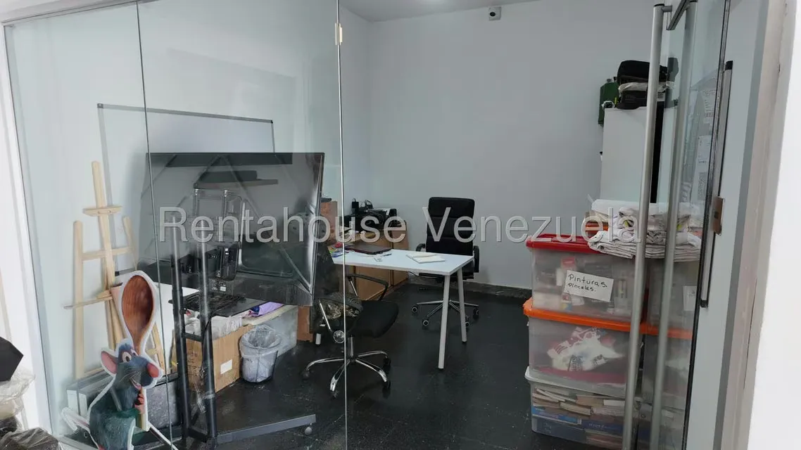 Casa (1 Nivel) en Venta en San Roman, Distrito Metropolitano - 15