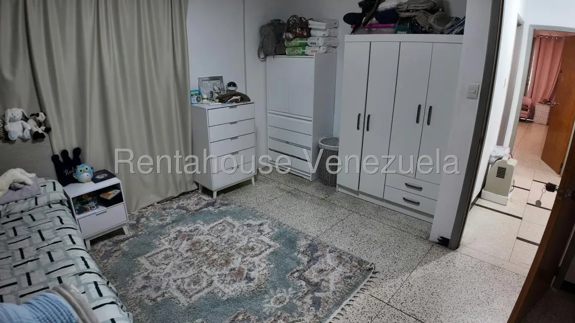 Casa (1 Nivel) en Venta en San Roman, Distrito Metropolitano - 27