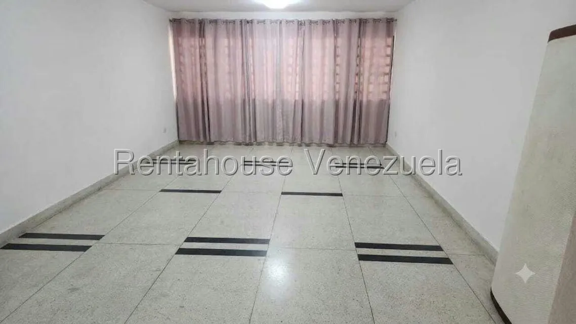 Casa (1 Nivel) en Venta en San Roman, Distrito Metropolitano - 7