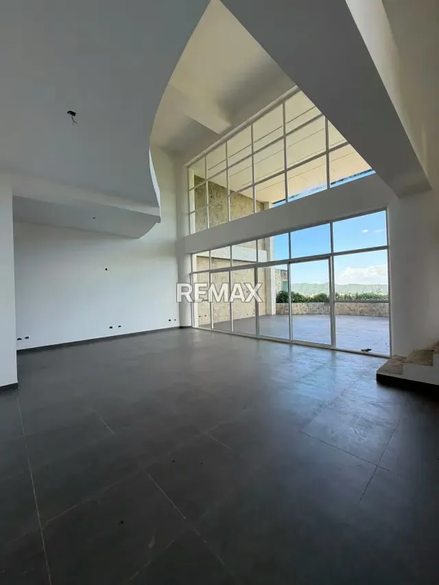 En venta exclusivo PH en El Parral Resd. Asaad Garden Valencia - 16
