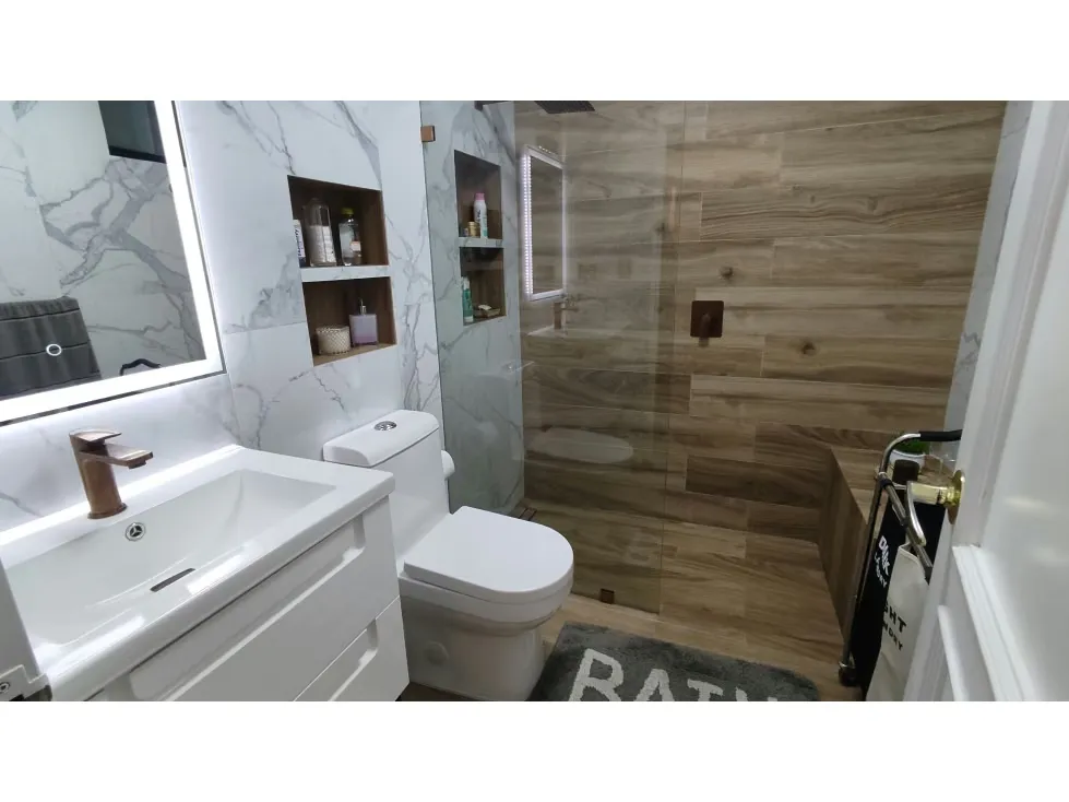 COLINAS DE LA TAHONA PB 284 M2, 4 HAB, 3 1/2 BAÑOS y 2 P/E - 31