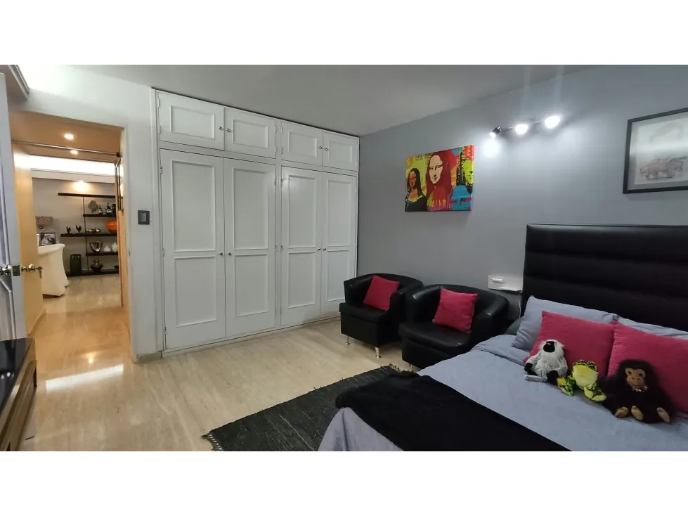 COLINAS DE LA TAHONA PB 284 M2, 4 HAB, 3 1/2 BAÑOS y 2 P/E - 7