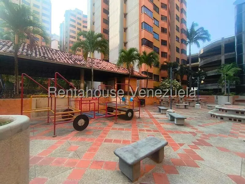 Apartamento (1 Nivel) en Venta en La Granja, Carabobo - 24