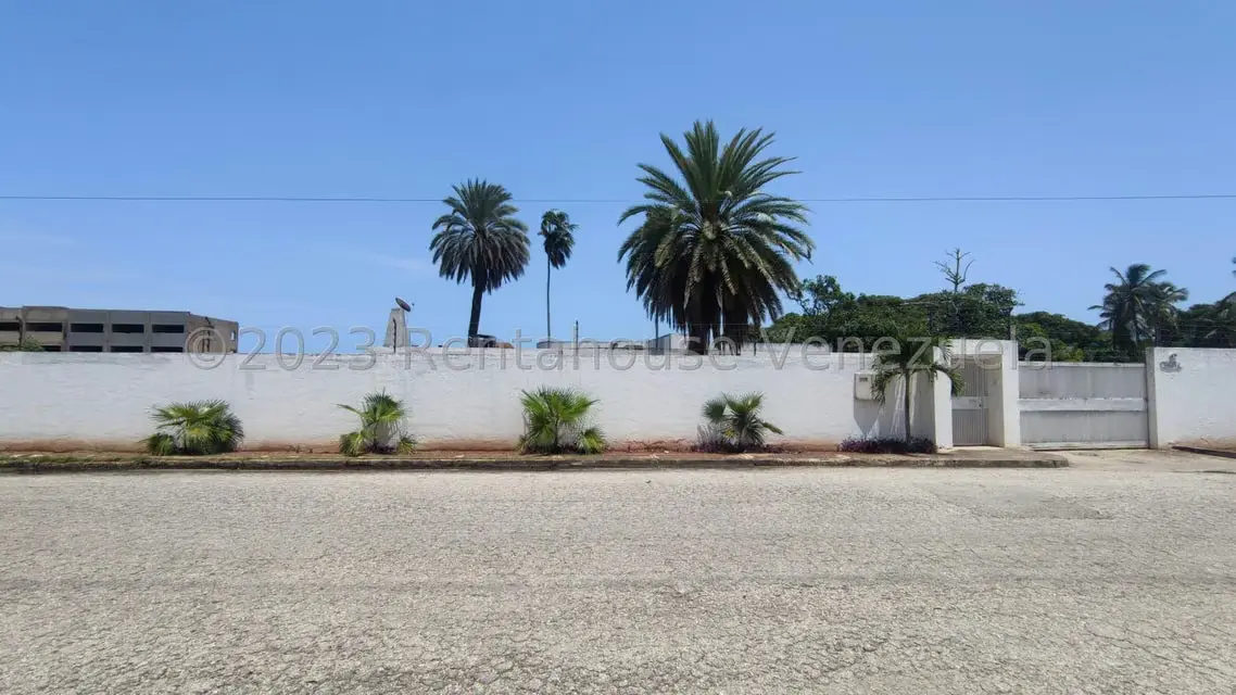 Casa (Multipes Niveles) en Venta en Playa el Angel, Nueva Esparta - 5