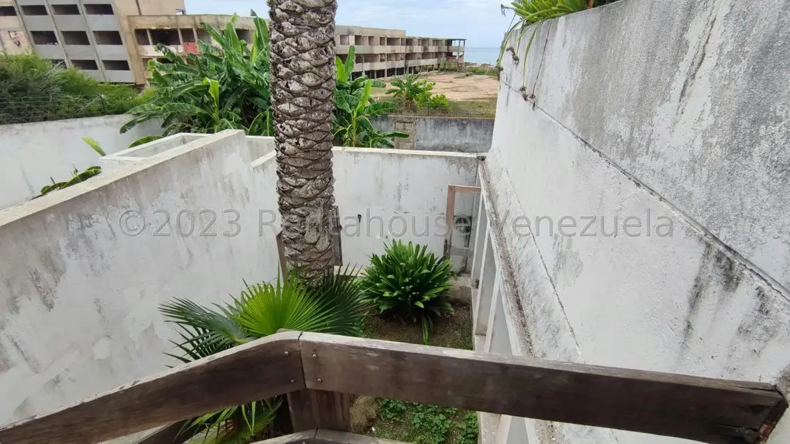 Casa (Multipes Niveles) en Venta en Playa el Angel, Nueva Esparta - 52