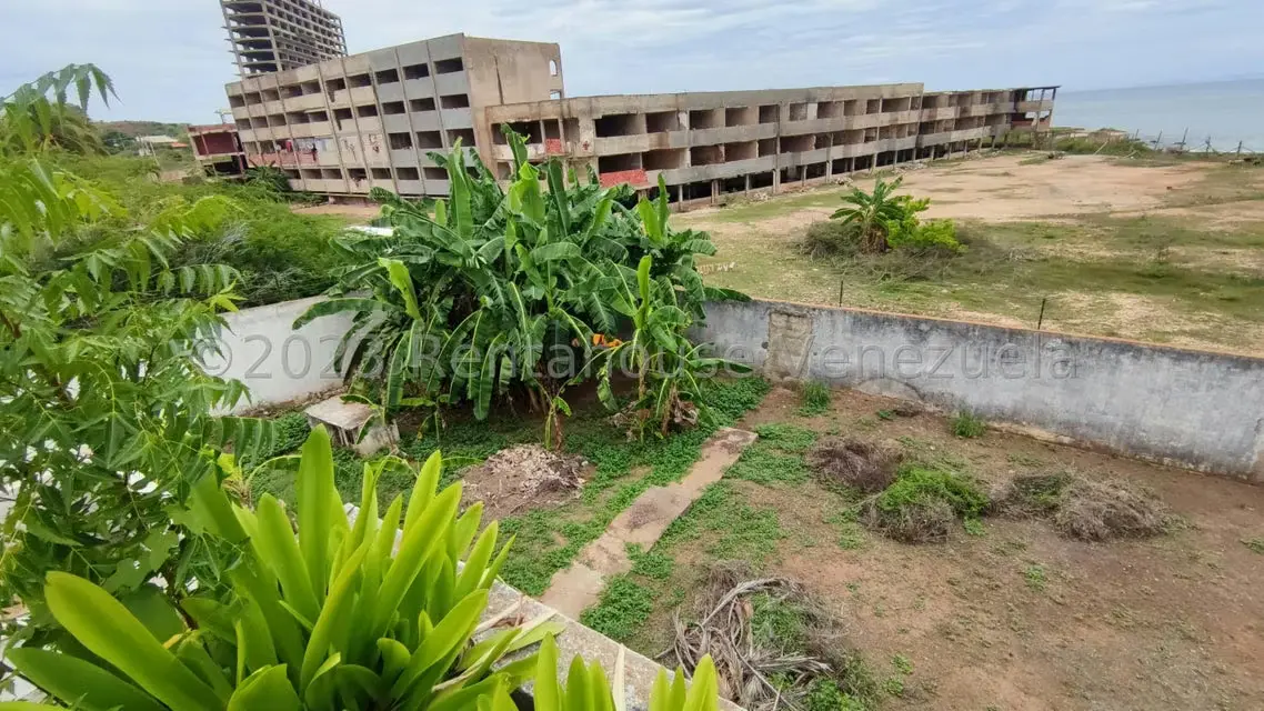 Casa (Multipes Niveles) en Venta en Playa el Angel, Nueva Esparta - 59