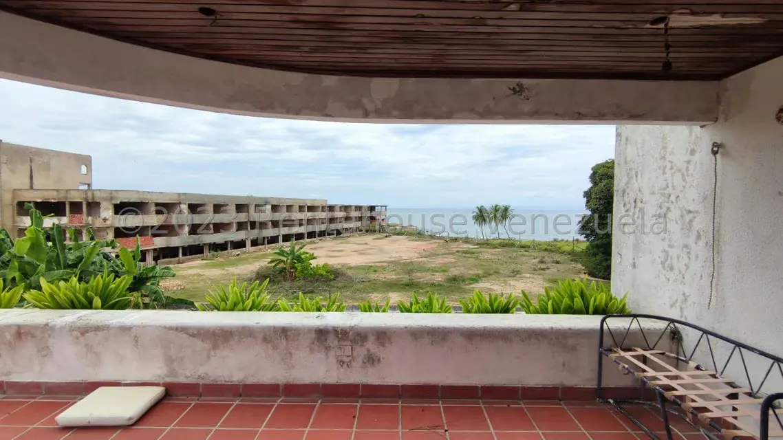 Casa (Multipes Niveles) en Venta en Playa el Angel, Nueva Esparta - 60
