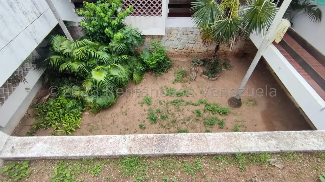 Casa (Multipes Niveles) en Venta en Playa el Angel, Nueva Esparta - 61