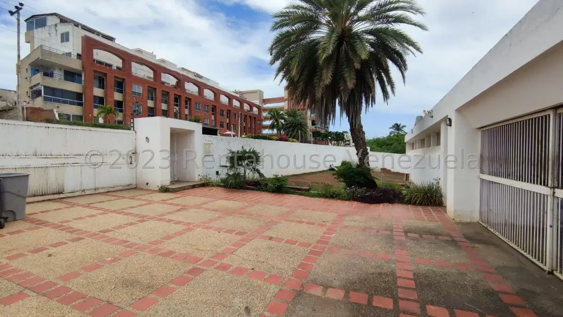 Casa (Multipes Niveles) en Venta en Playa el Angel, Nueva Esparta - 65