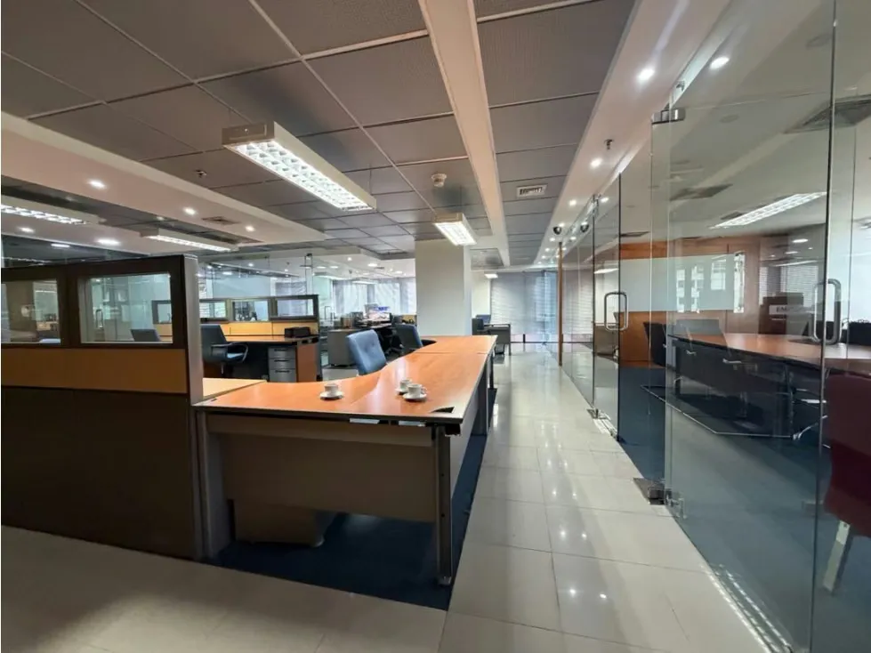 Se vende oficina 327m² 3b+6e Las Mercedes - 30