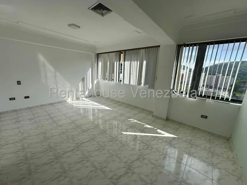 Apartamento (Duplex) en Alquiler en Los Mangos, Carabobo - 16