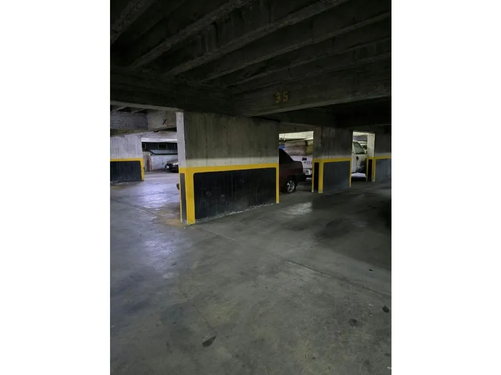 EN VENTA APARTAMENTO ROMULO GALLEGOS - 11